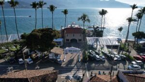 Institutos Viva Verde Azul e Baleia Jubarte participam do Race Village 2023 em Ilhabela